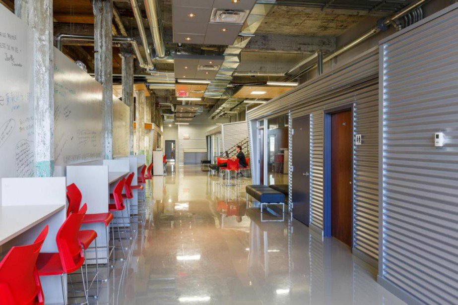 interieur-centre-entrepreneuriat-alphonse-desjardins.jpg